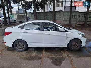 Авто Hyundai Accent 2016 № 8944896
