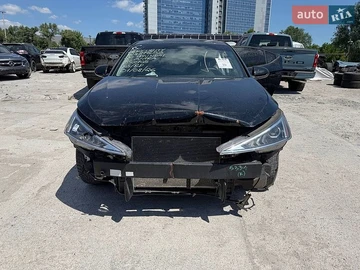 Авто Hyundai Elantra 2020 № 8944960