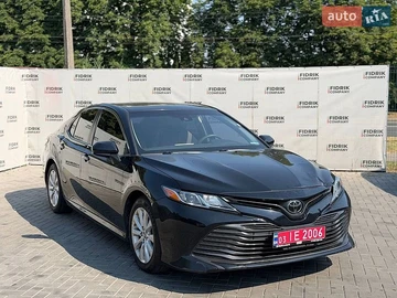 Авто Toyota Camry 2018 № 8945015