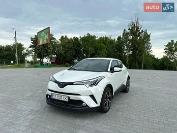 Авто Toyota C-Hr 2018 № 8945124