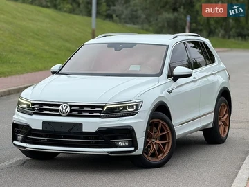 Авто Volkswagen Tiguan 2019 № 8945142
