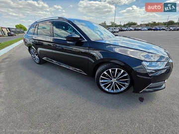 Авто Skoda Superb 2019 № 8945192