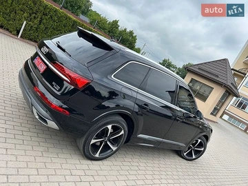 Авто Audi Q7 2020 № 8945213