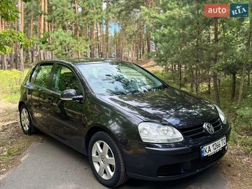 Авто Volkswagen Golf 2004 № 8945435