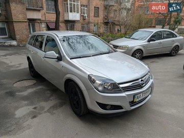 Авто Opel Astra 2013 № 8945453