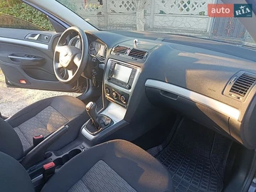 Авто Skoda Octavia 2011 № 8945454