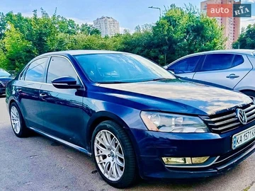 Авто Volkswagen Passat 2011 № 8945571