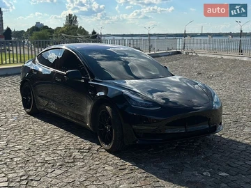 Авто Tesla Model 3 2018 № 8945864