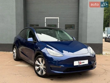 Авто Tesla Model Y 2024 № 8946012