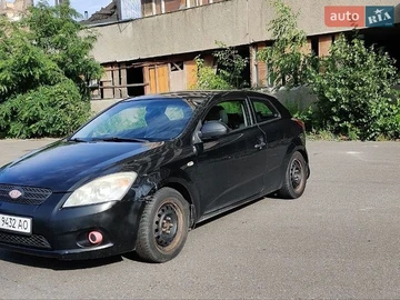 Авто KIA Ceed 2008 № 8946099