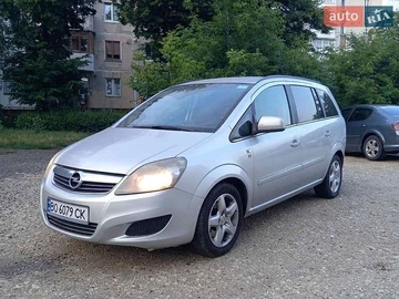 Авто Opel Zafira 2010 № 8946108