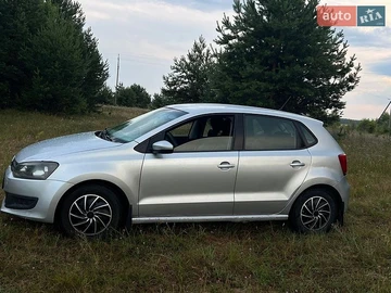Авто Volkswagen Polo 2011 № 8946122