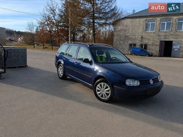 Авто Volkswagen Golf 2003 № 8946123