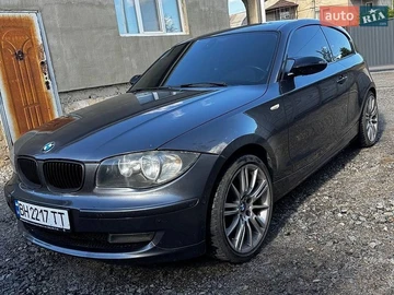 Авто BMW 1 Series 2007 № 8946130