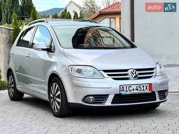 Авто Volkswagen Golf Plus 2009 № 8946304