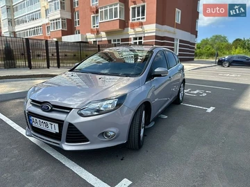 Авто Ford Focus 2013 № 8946323