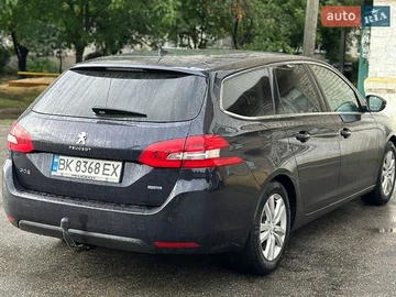 Авто Peugeot 308 2015 № 8946332