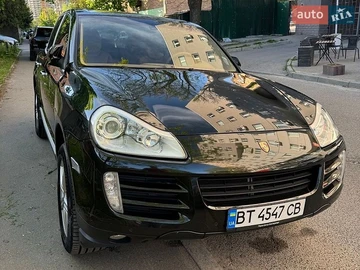 Авто Porsche Cayenne 2007 № 8946435