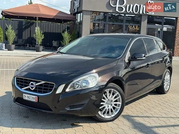 Авто Volvo V60 2011 № 8946533