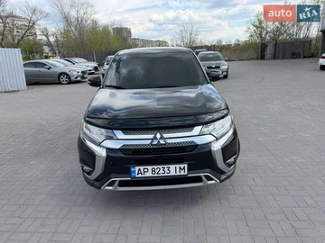 Авто Mitsubishi Outlander 2019 № 8946623