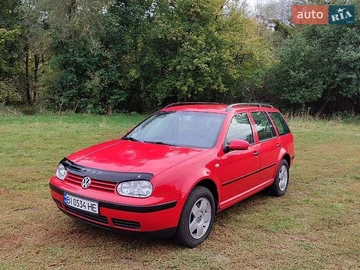 Авто Volkswagen Golf 2000 № 8946701