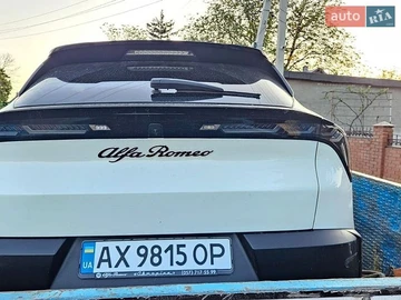 Авто Alfa Romeo Junior 2025 № 8946726