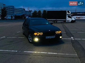 Авто BMW 5 Series 1999 № 8946768