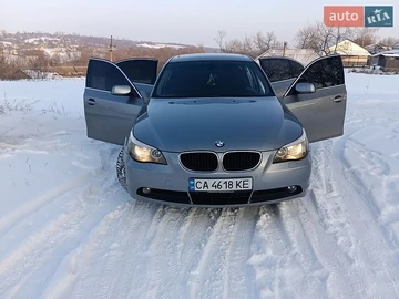 Авто BMW 5 Series 2004 № 8946779