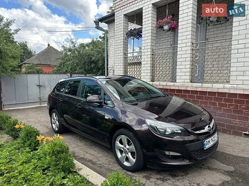 Авто Opel Astra 2015 № 8946861