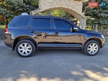 Авто Volkswagen Touareg 2008 № 8947105