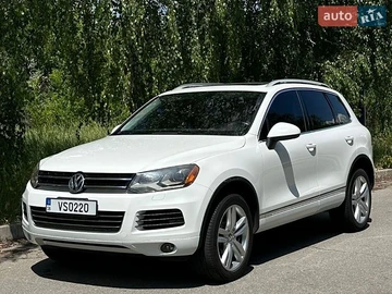 Авто Volkswagen Touareg 2012 № 8947189