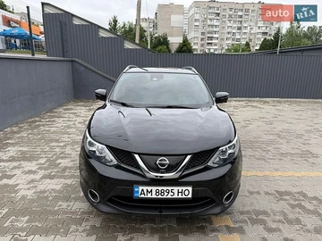 Авто Nissan Rogue 2017 № 8947202