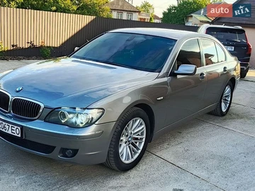 Авто BMW 7 Series 2008 № 8947420