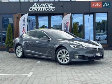Авто Tesla Model S 2018 № 8947529