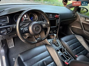 Авто Volkswagen Golf 2016 № 8947541