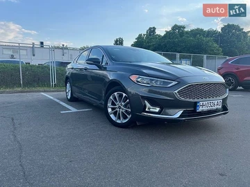 Авто Ford Fusion 2018 № 8947546
