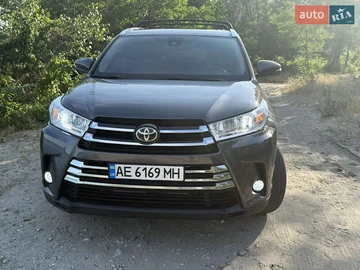Авто Toyota Highlander 2019 № 8947623