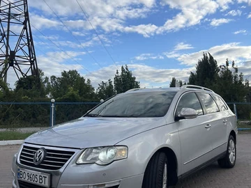 Авто Volkswagen Passat 2005 № 8947666