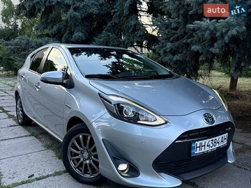 Авто Toyota Aqua 2019 № 8948224