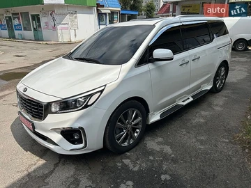 Авто KIA Carnival 2020 № 8948317