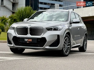 Авто BMW Ix1 2024 № 8948341
