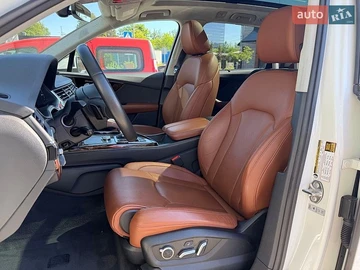 Авто Audi Q7 2018 № 8948345