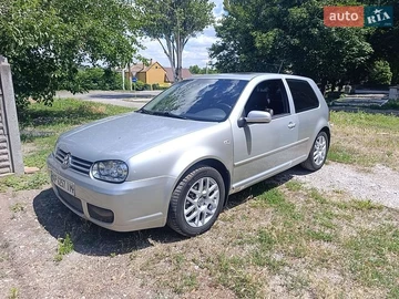 Авто Volkswagen Golf 2003 № 8948474