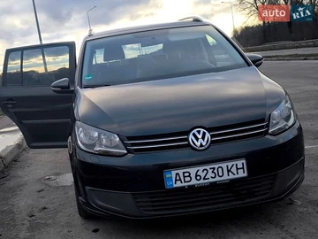 Авто Volkswagen Touran 2011 № 8948673