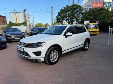 Авто Volkswagen Touareg 2014 № 8948841