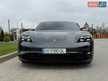 Авто Porsche Taycan 2020 № 8949062