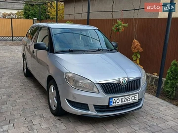 Авто Skoda Fabia 2011 № 8949210