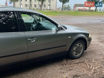 Авто Volkswagen Passat 2003 № 8949297