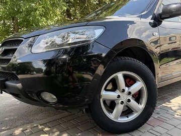 Авто Hyundai Santa Fe 2007 № 8949460