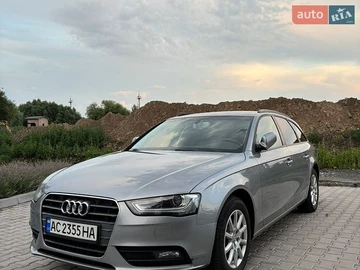 Авто Audi A4 2015 № 8949556